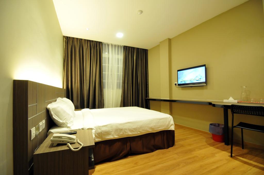 U Design Hotel Mentakab Mentekab Room photo